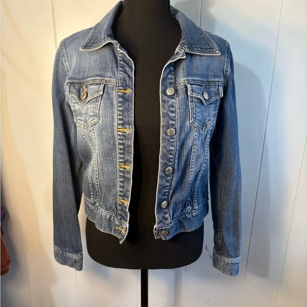 Old Navy Women's Button Up Denim Jacket